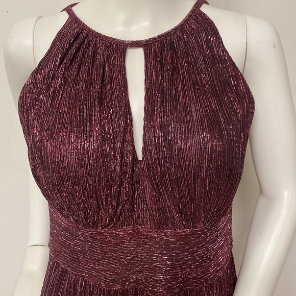 R&M Richards Metallic Halter Gown 4‎ - Picture 1 of 16